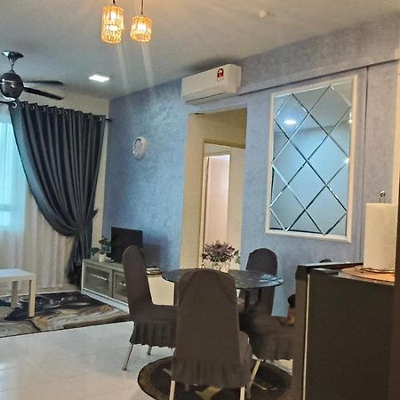 Leezahomestay Bayan Lepas Bagian luar foto