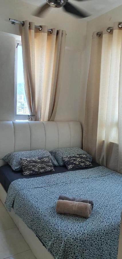 Leezahomestay Bayan Lepas Bagian luar foto