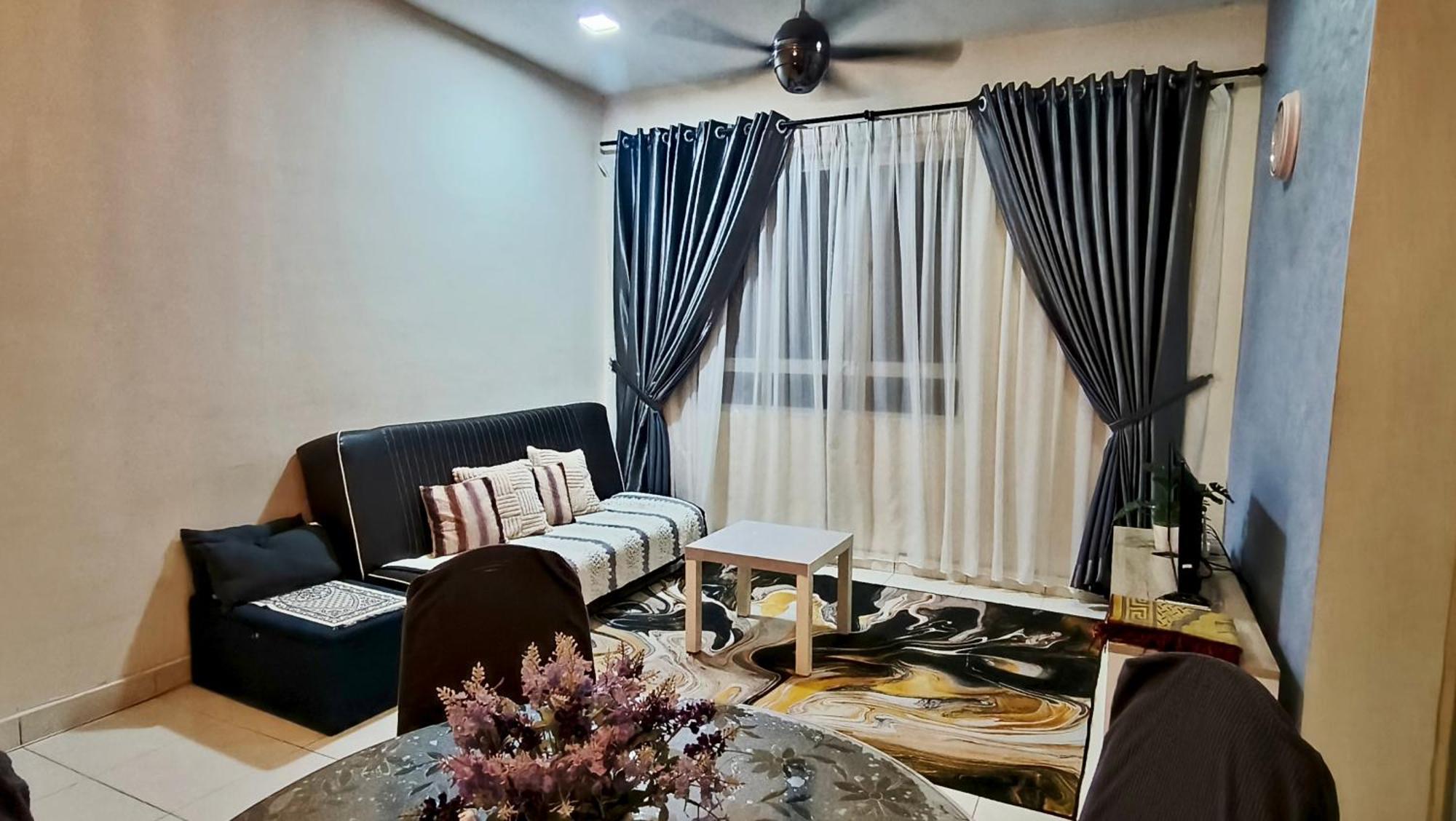 Leezahomestay Bayan Lepas Bagian luar foto