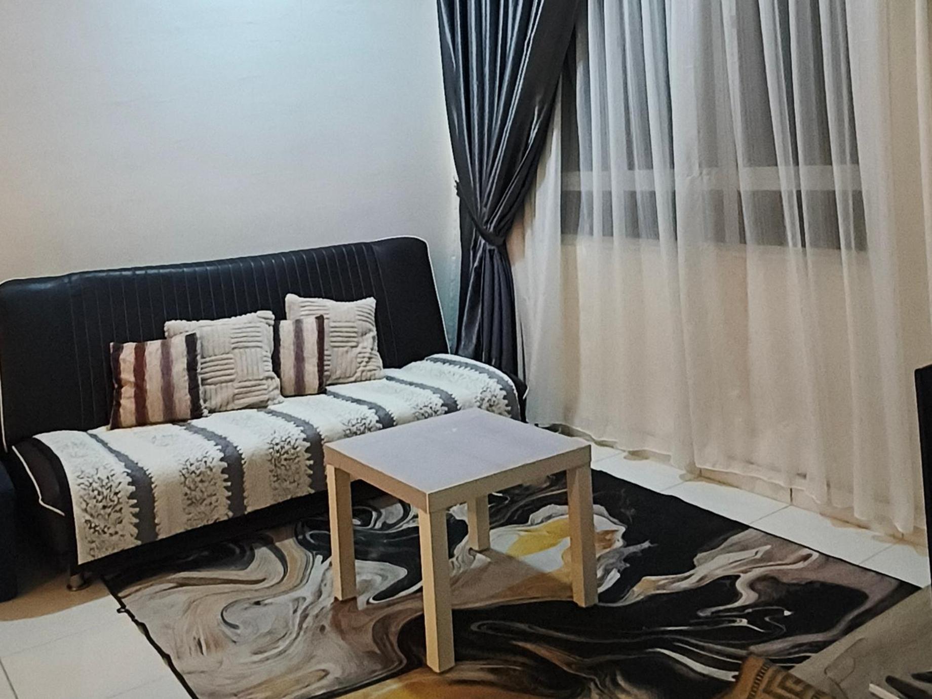 Leezahomestay Bayan Lepas Bagian luar foto