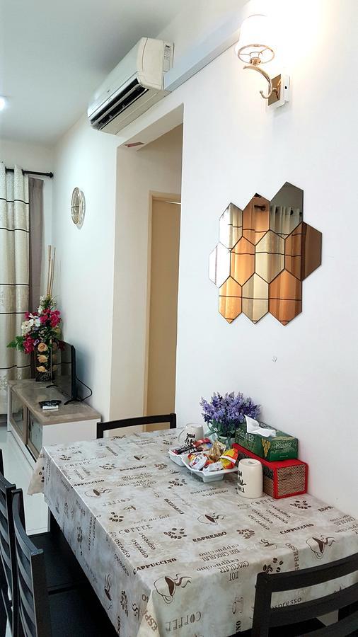 Leezahomestay Bayan Lepas Bagian luar foto